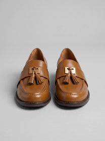 Capsule - Corin Ginger