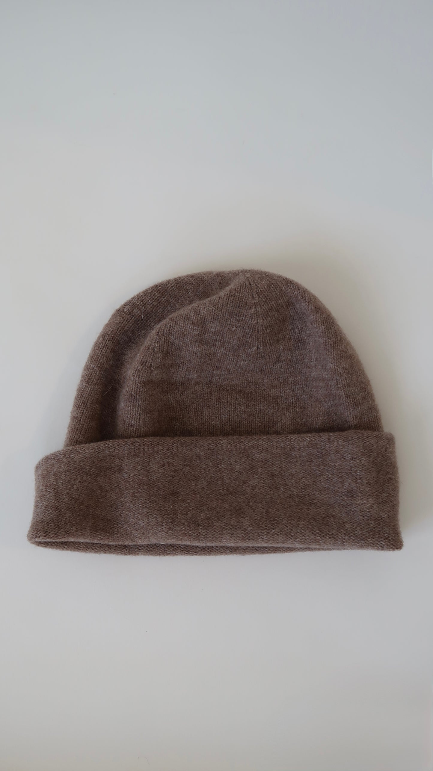 כובע צמר בז'