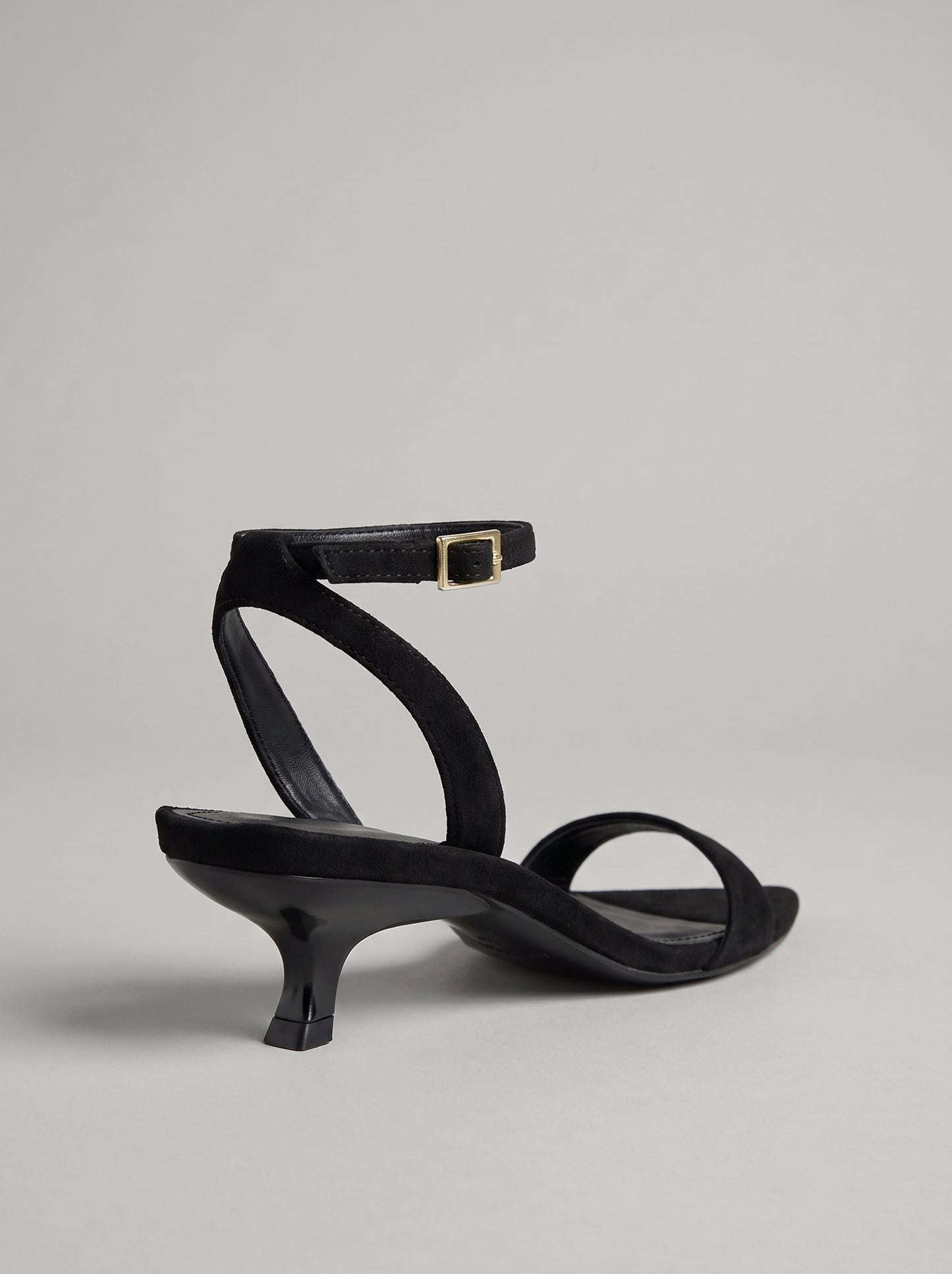 Elvara Black