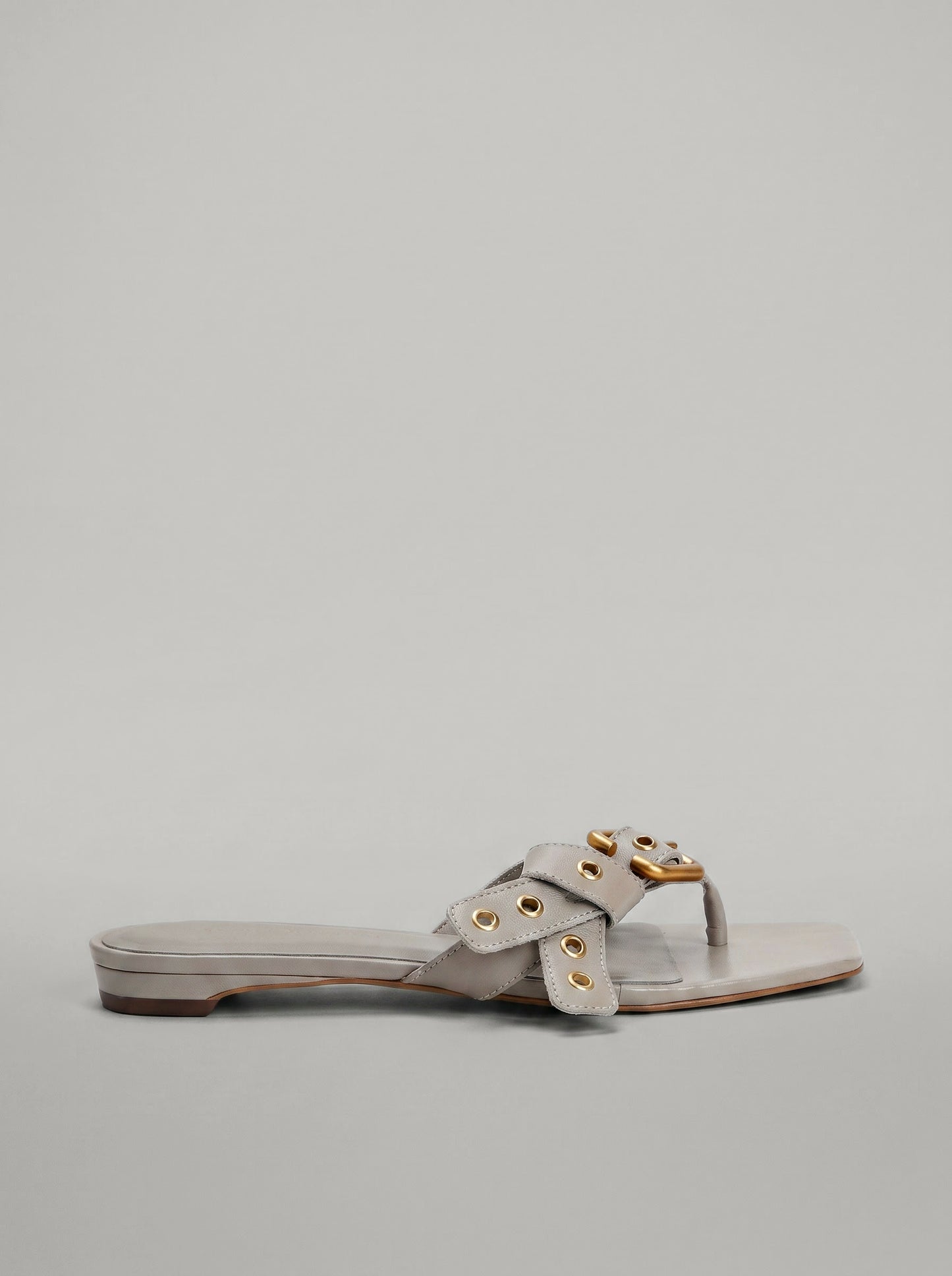 Capsule - Koner Off White
