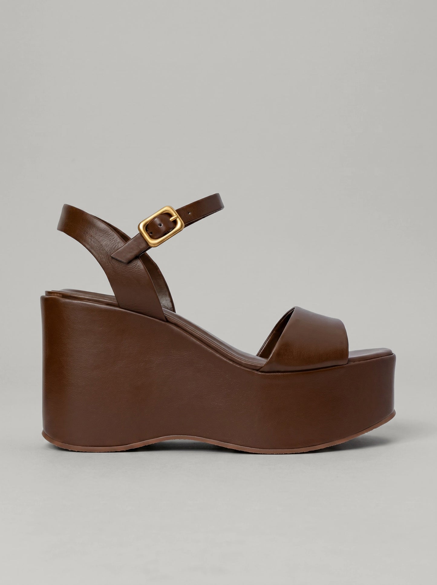 Capsule - Mia Brown