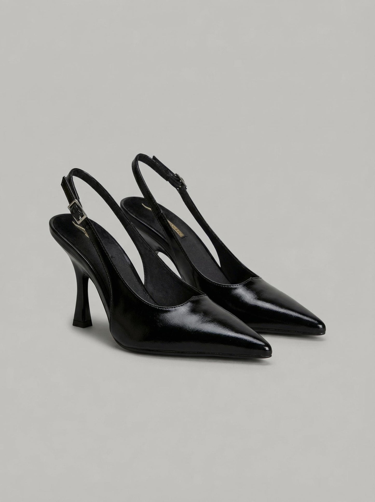 Nerja Black