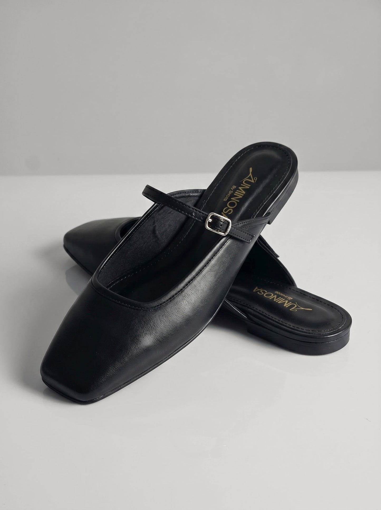 Luchia Black