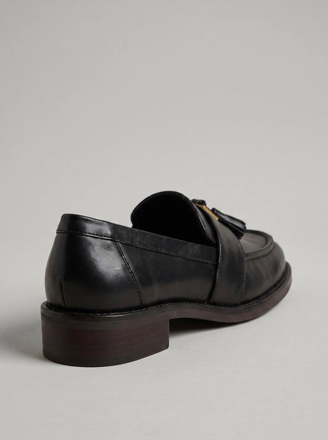 Capsule - Corin Black