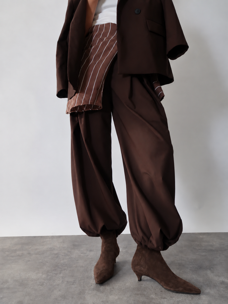Gastone Chocolate Suede