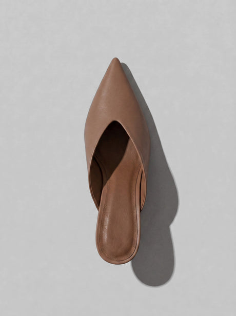 Capsule - Aveline Brown