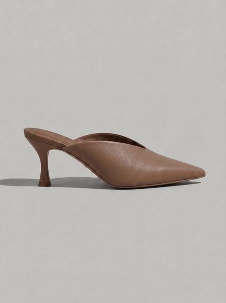 Capsule - Aveline Brown