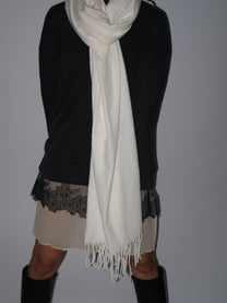 צעיף קרם חלק