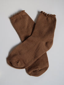 גרביים חומים סיומת גלית