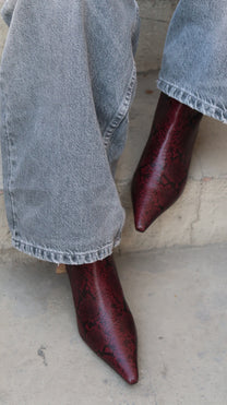 Studio - Amara Bordo - SHOEZ