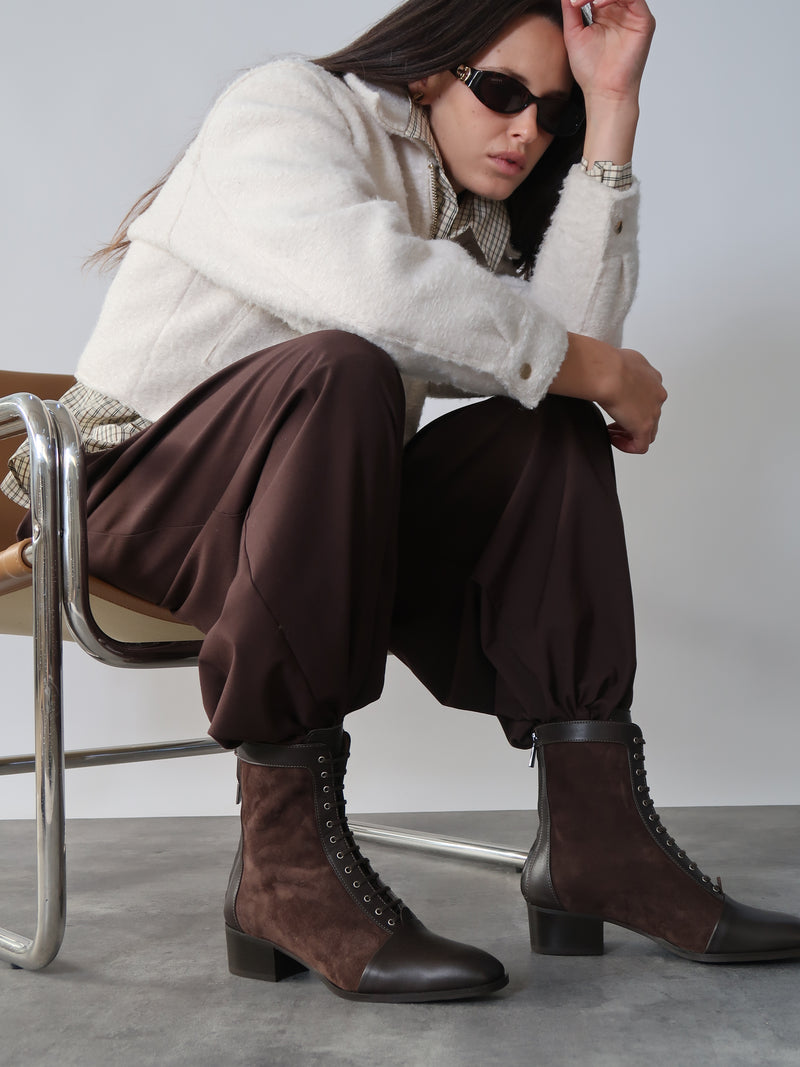 Remiro Brown - SHOEZ