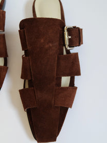 דירות חומות