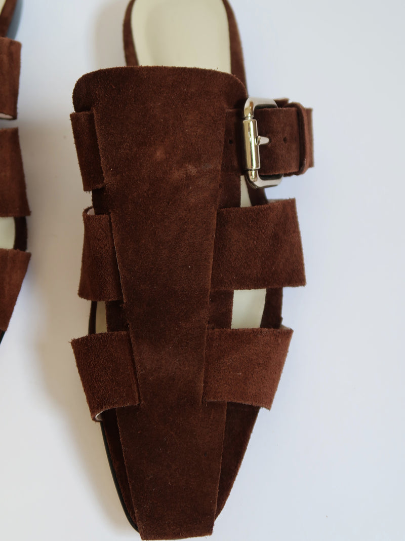 דירות חומות