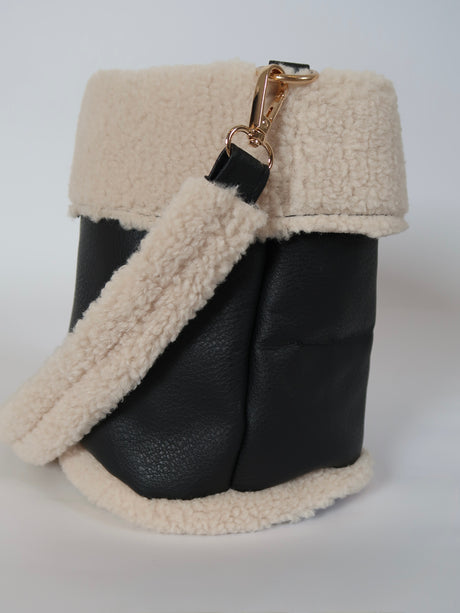 תיק באקט שחור טדי