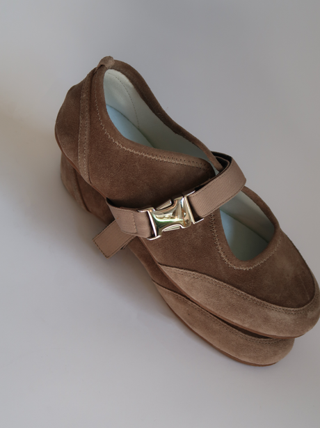 נעליים נוחות לנשים