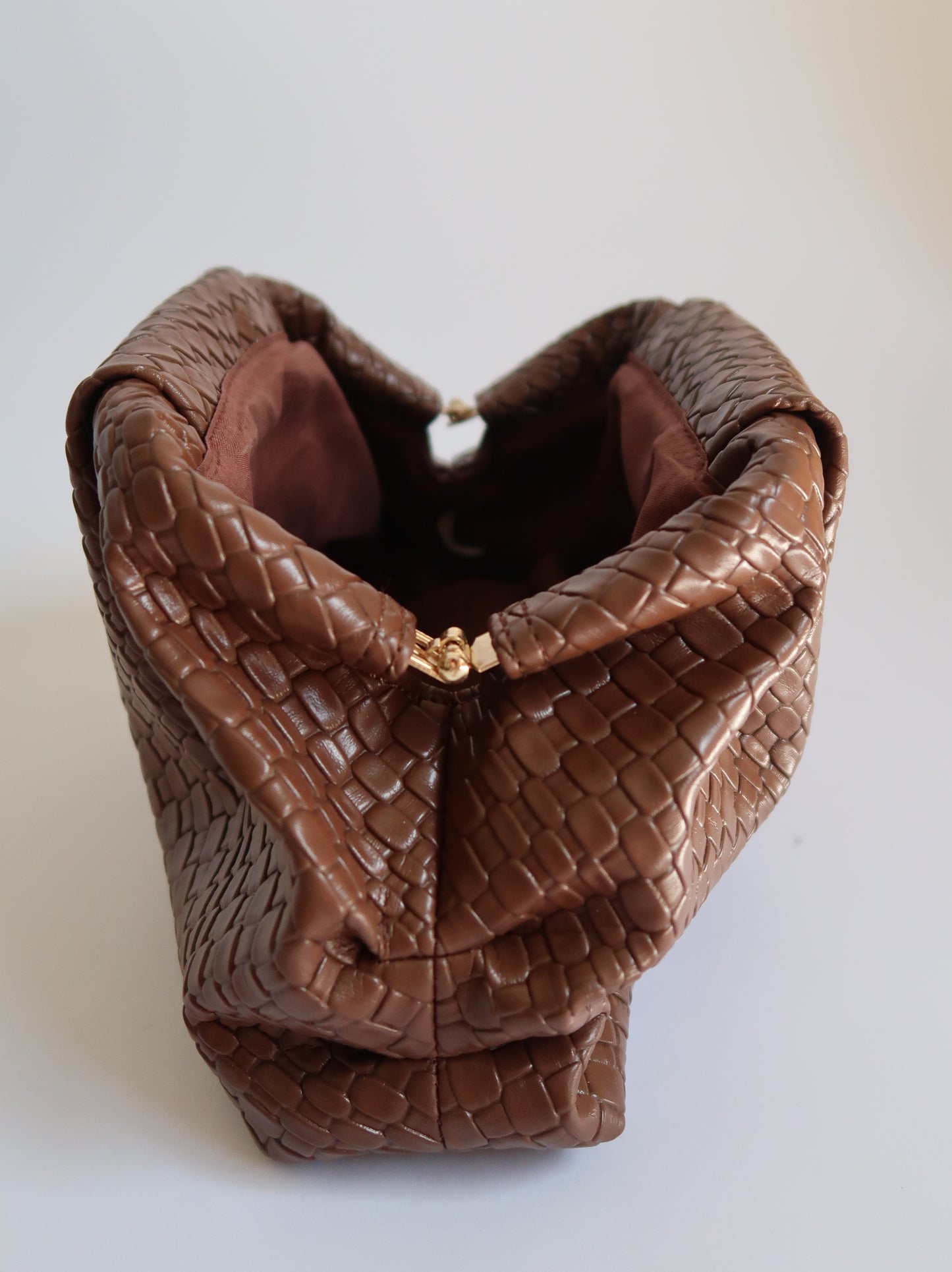 תיק קלאץ' חום