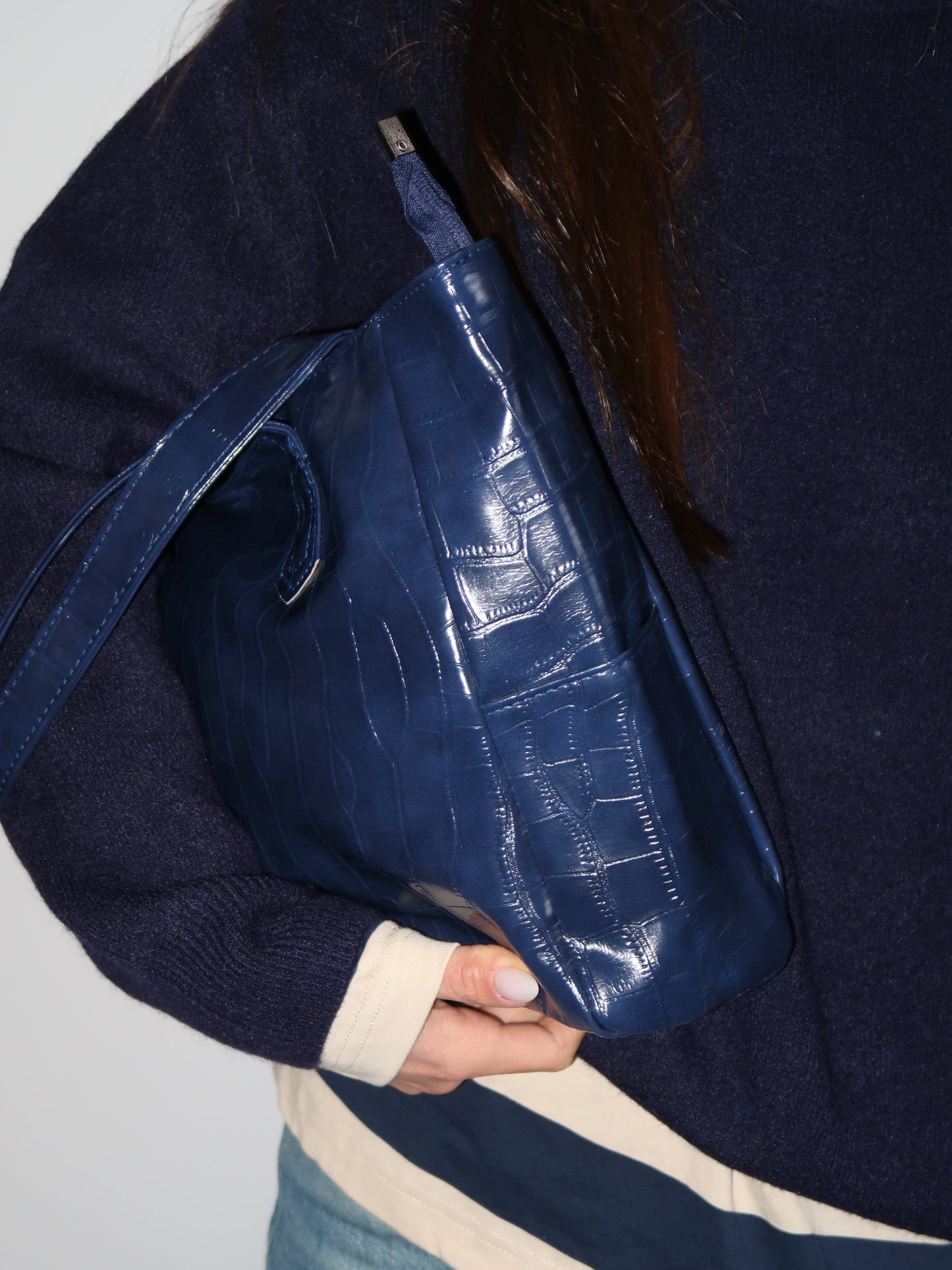 תיק קרוקו כחול נייבי