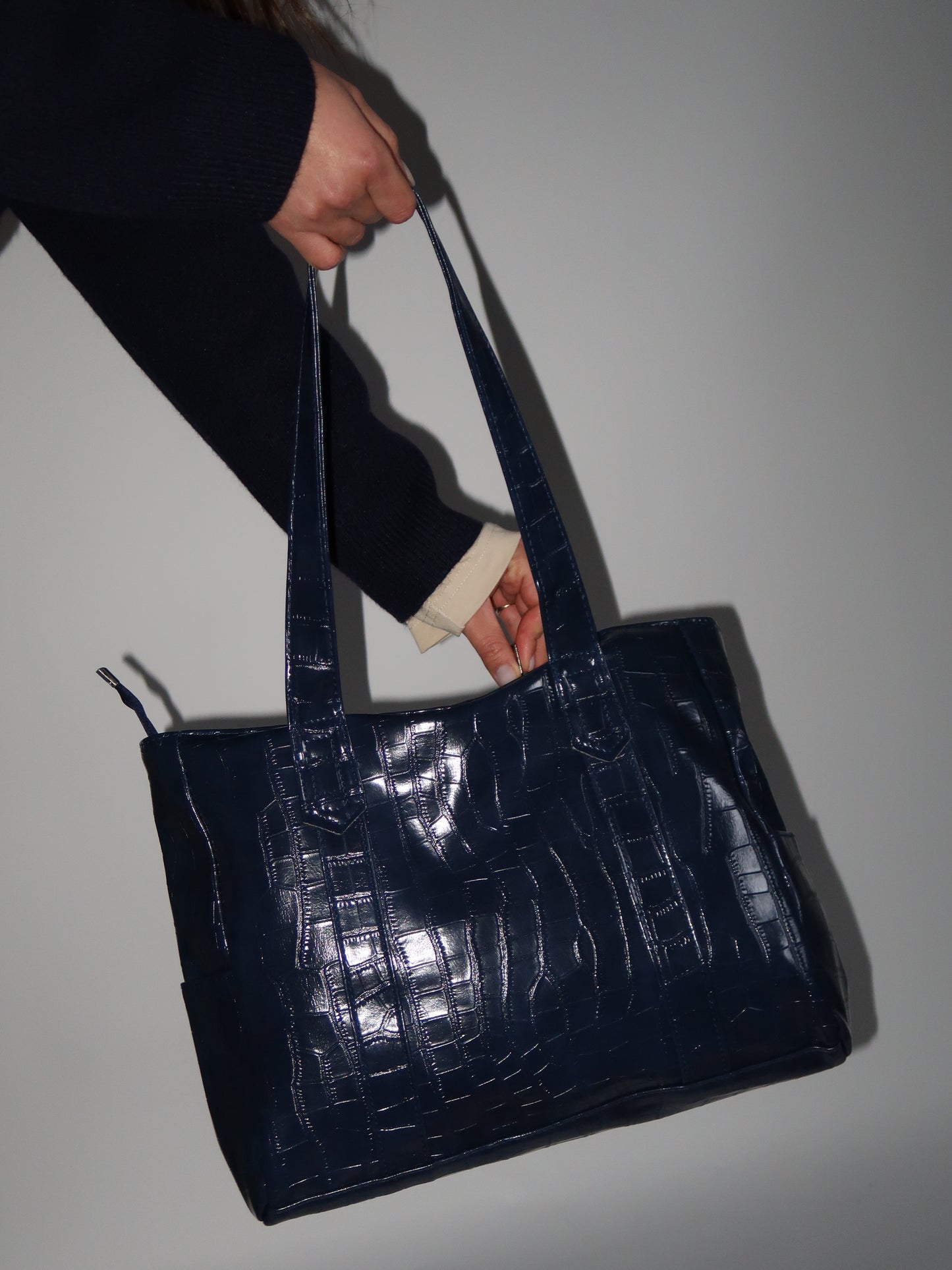 תיק קרוקו כחול נייבי