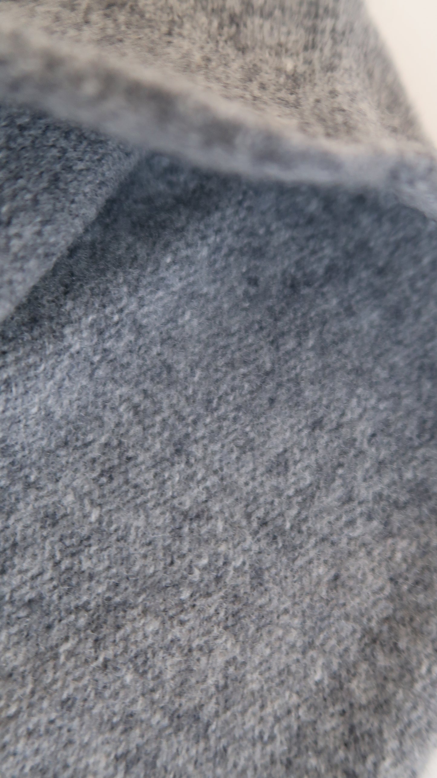 כובע צמר אפור