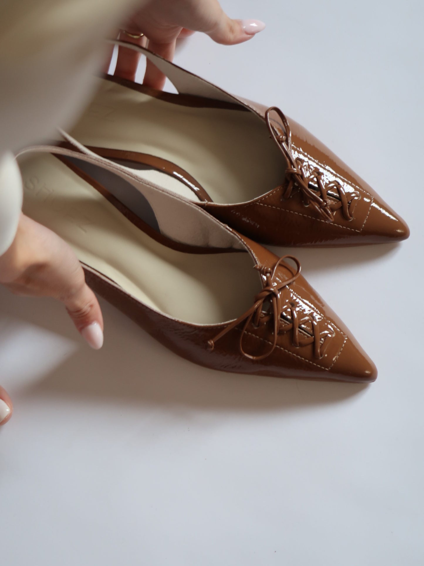 עקבים לנשים