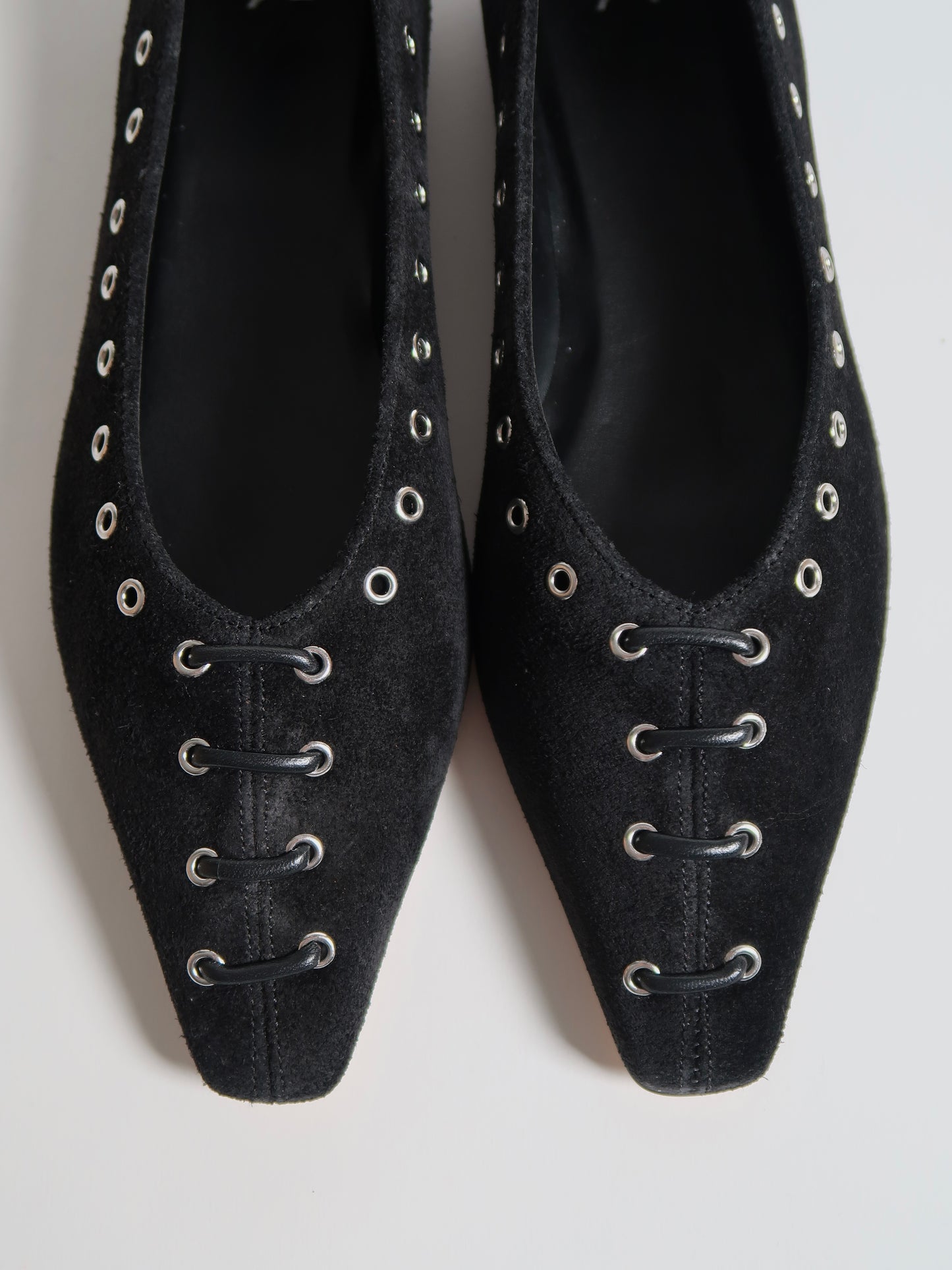 Capsule - Palma Black