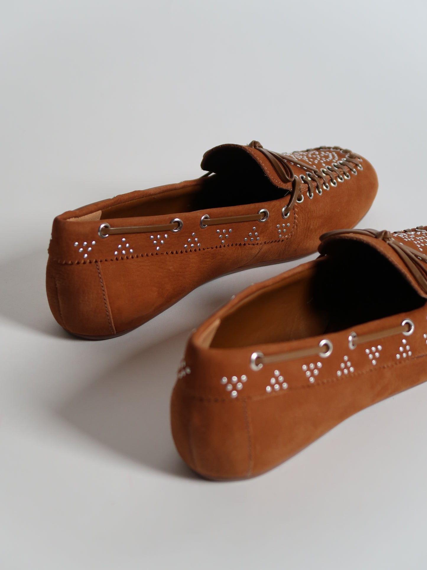 Capsule - Smith Brown