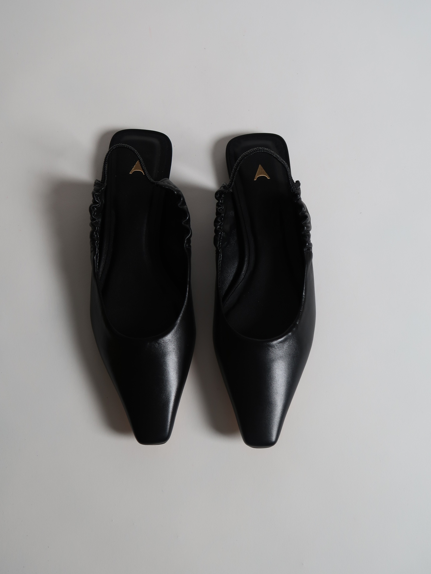 Capsule - Elle Black Flat