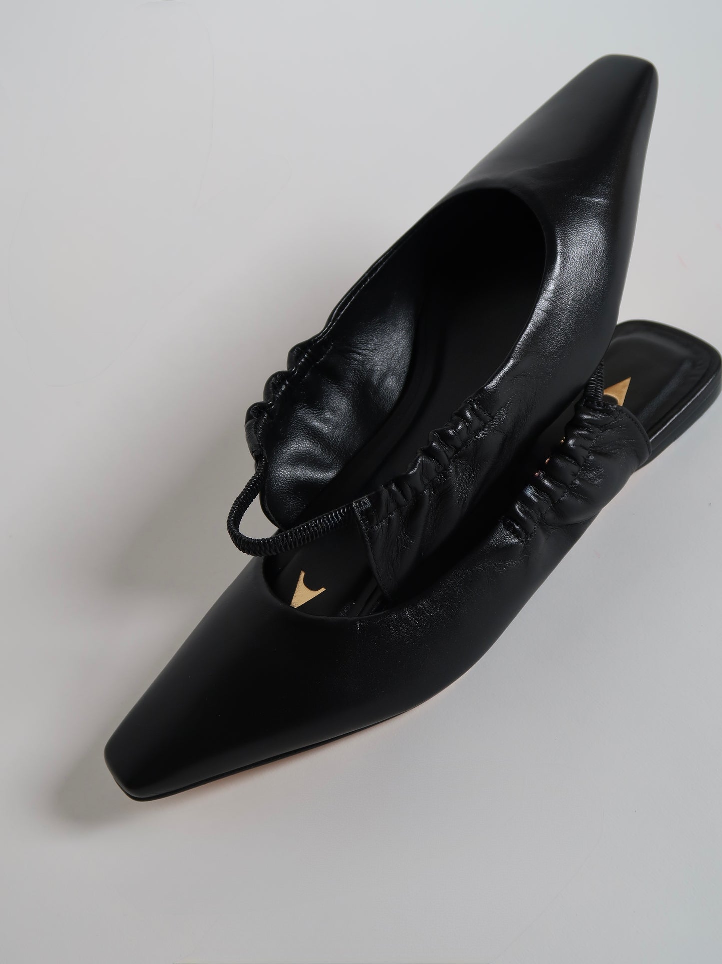 Capsule - Elle Black Flat