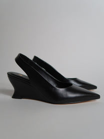 Capsule - Marlene Black