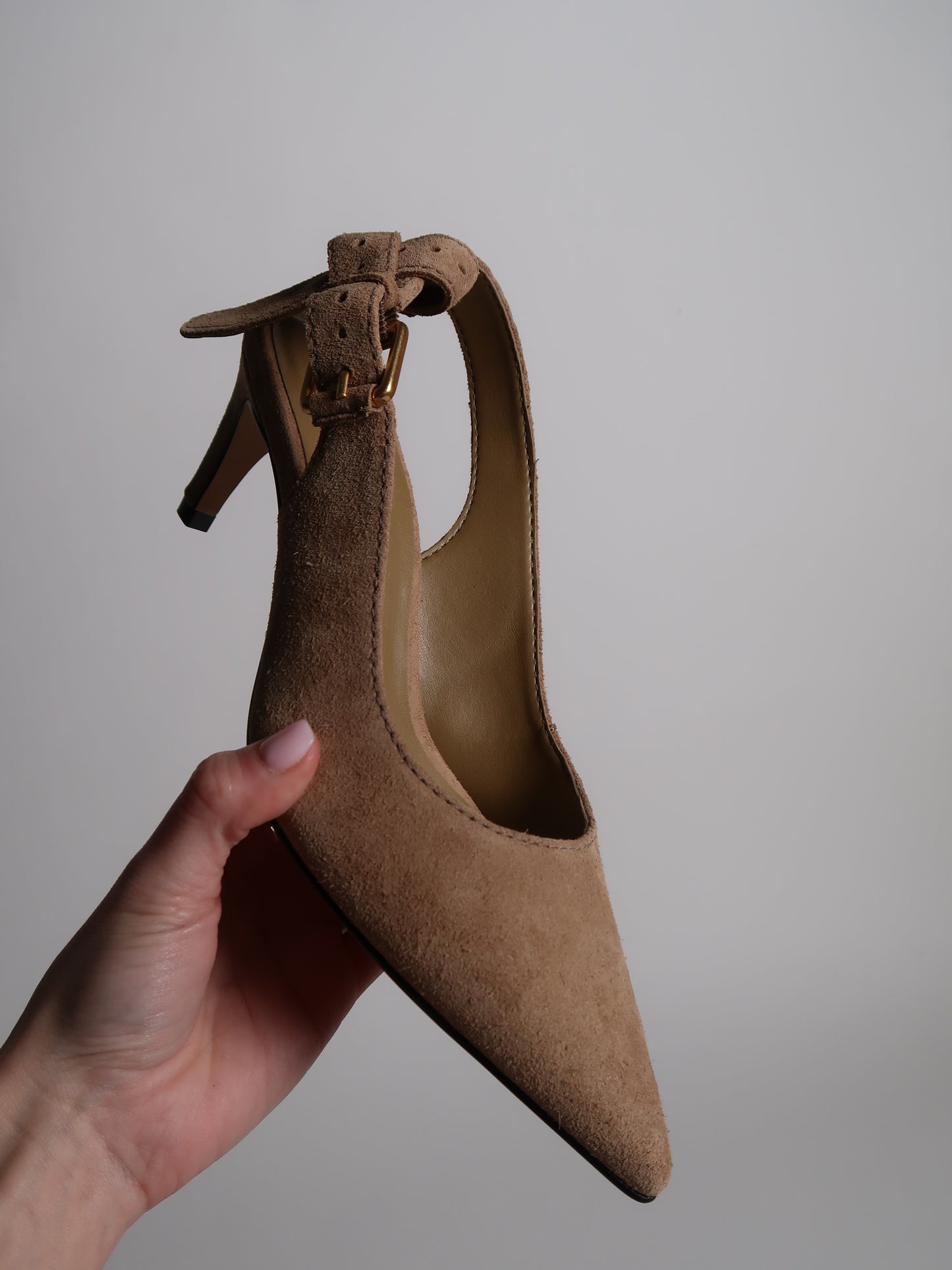 Capsule - Clara Beige