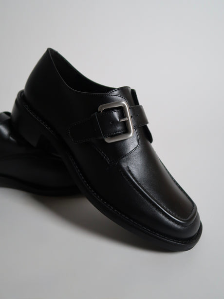 Capsule - Riven Black