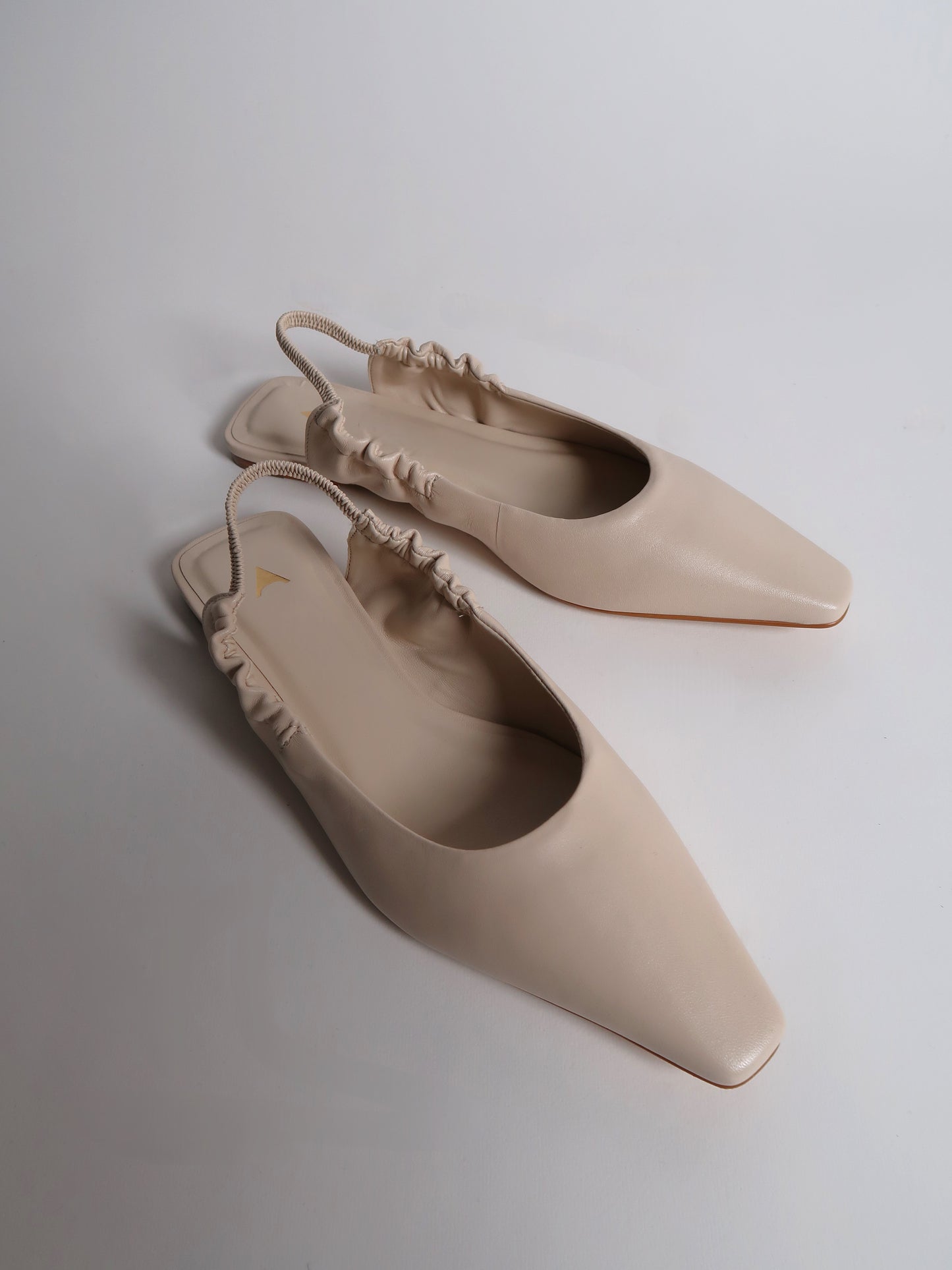 Capsule - Elle Cream Flat