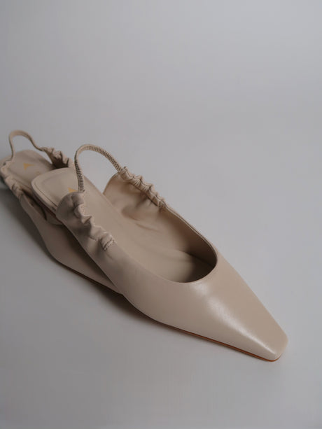 Capsule - Elle Cream Flat