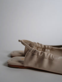 Capsule - Elle Cream Flat