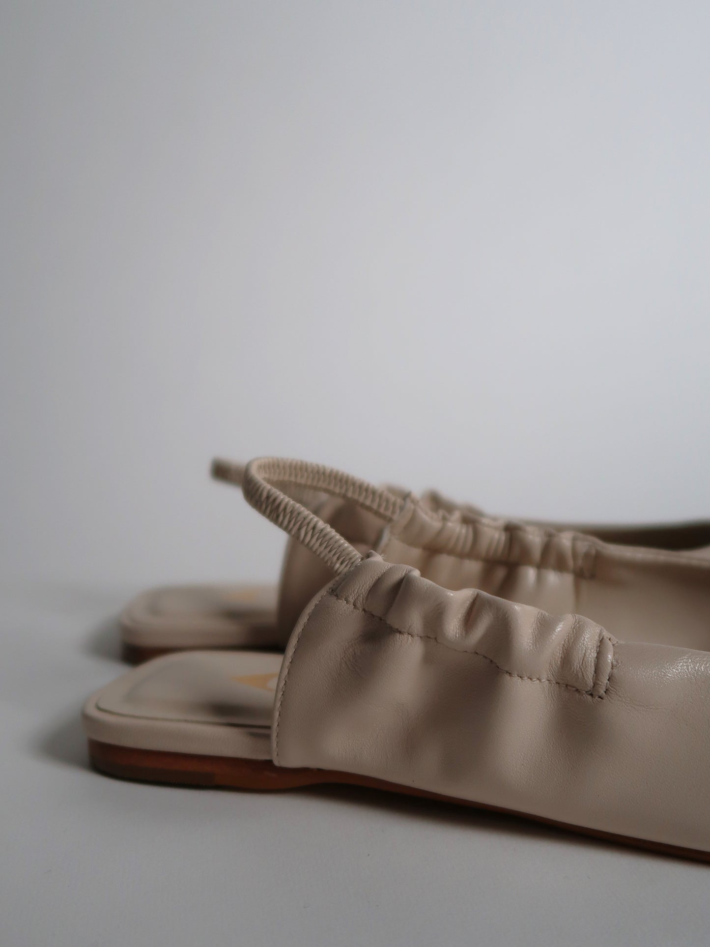 Capsule - Elle Cream Flat