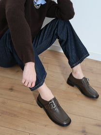 Capsule - Riven Dark Brown