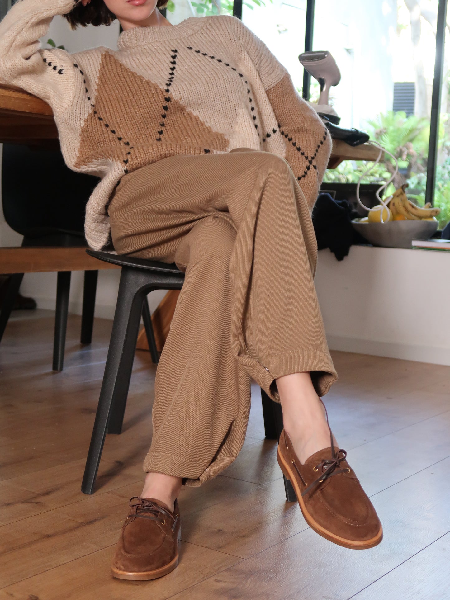 Capsule - Loren Dark Brown