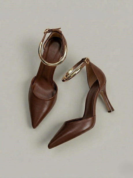 Capsule - Celine Brown