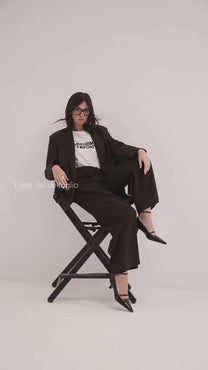 Studio - Isabella Black