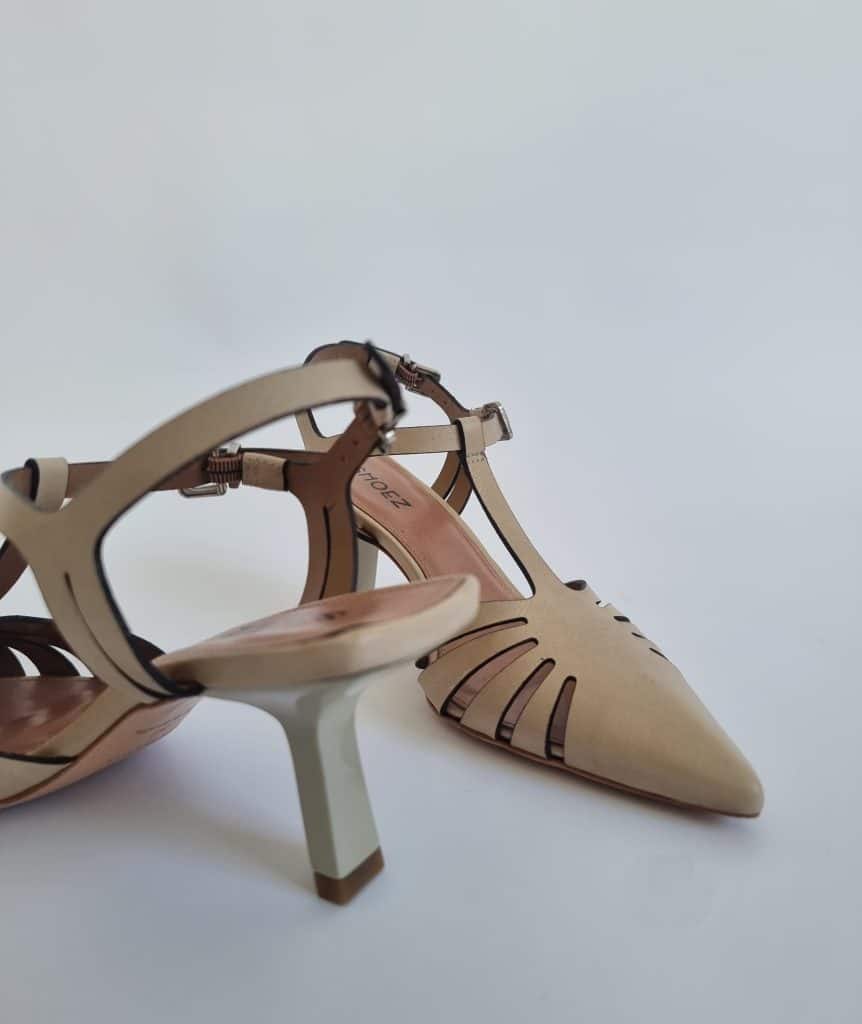 Judith Beige