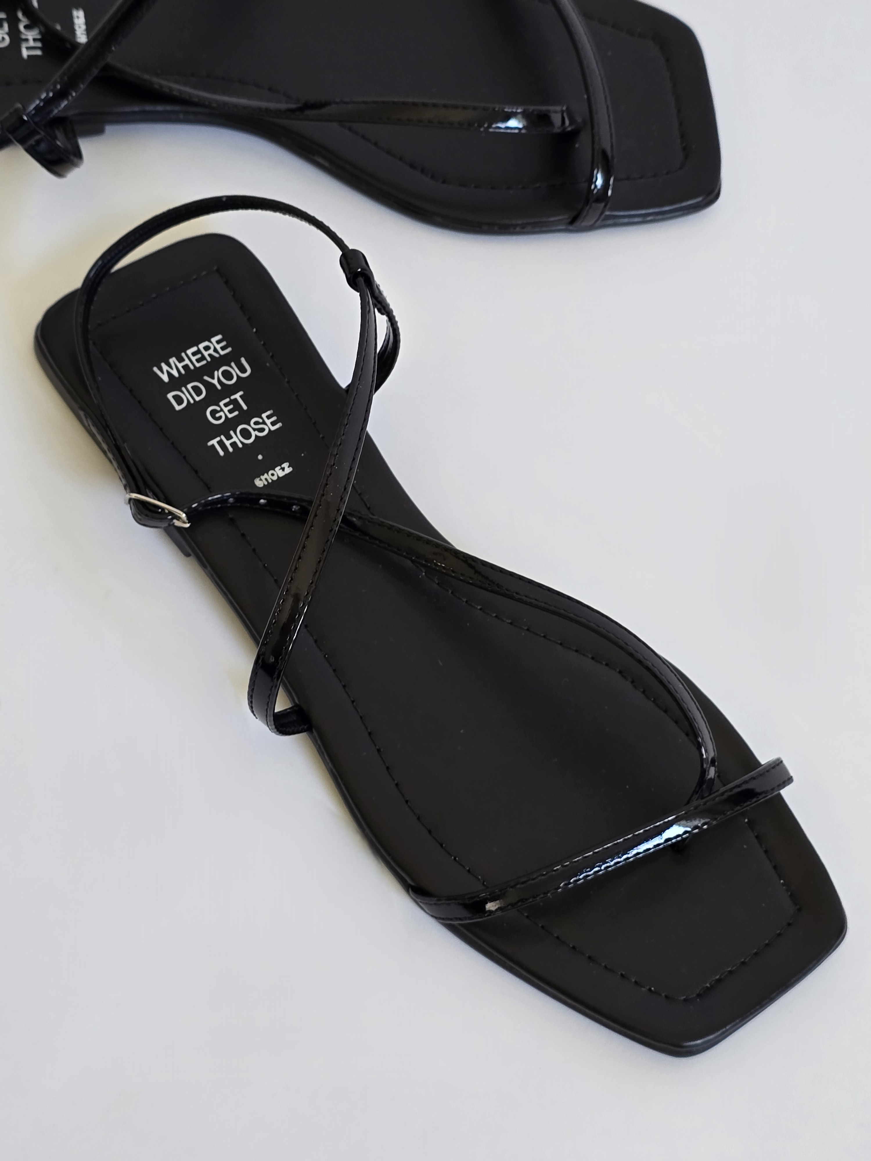 Eidan Black Pre-Order