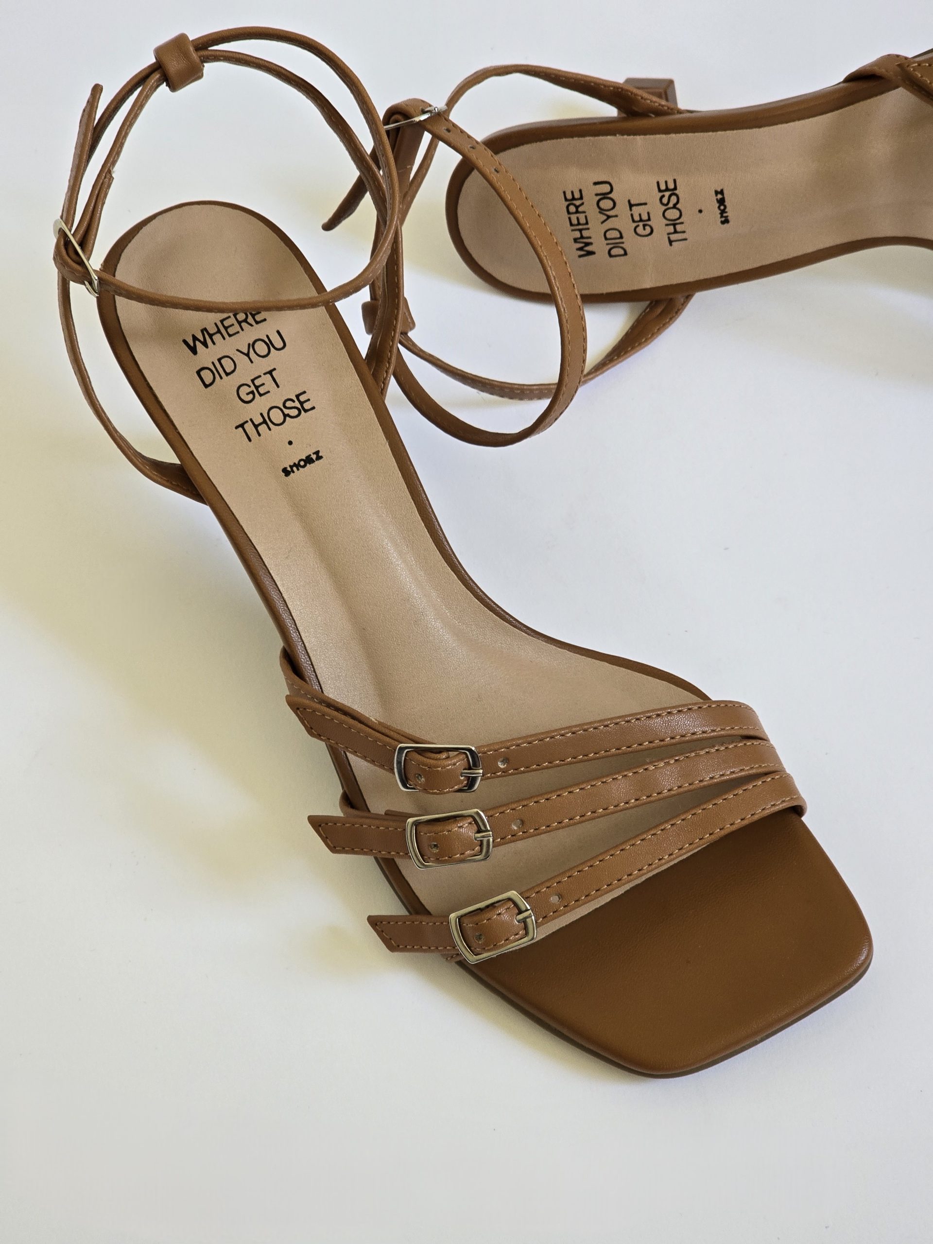 S.A.E - Viola Tan