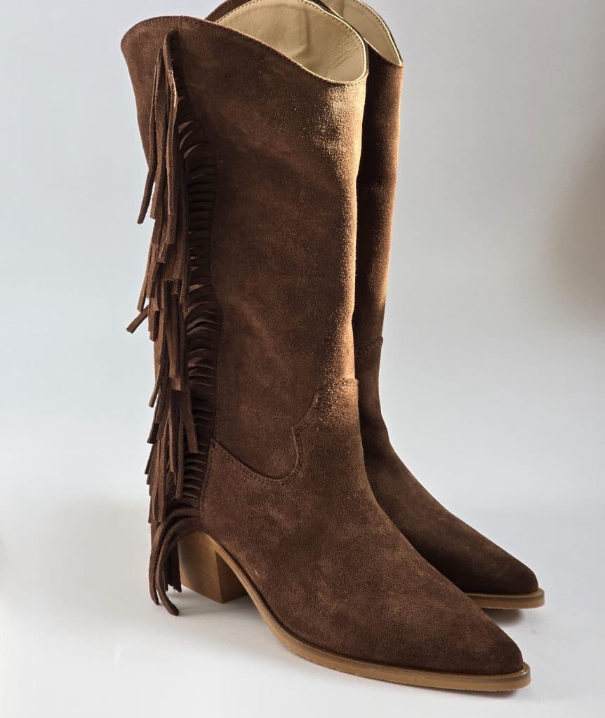 Aylin Suede Walnut