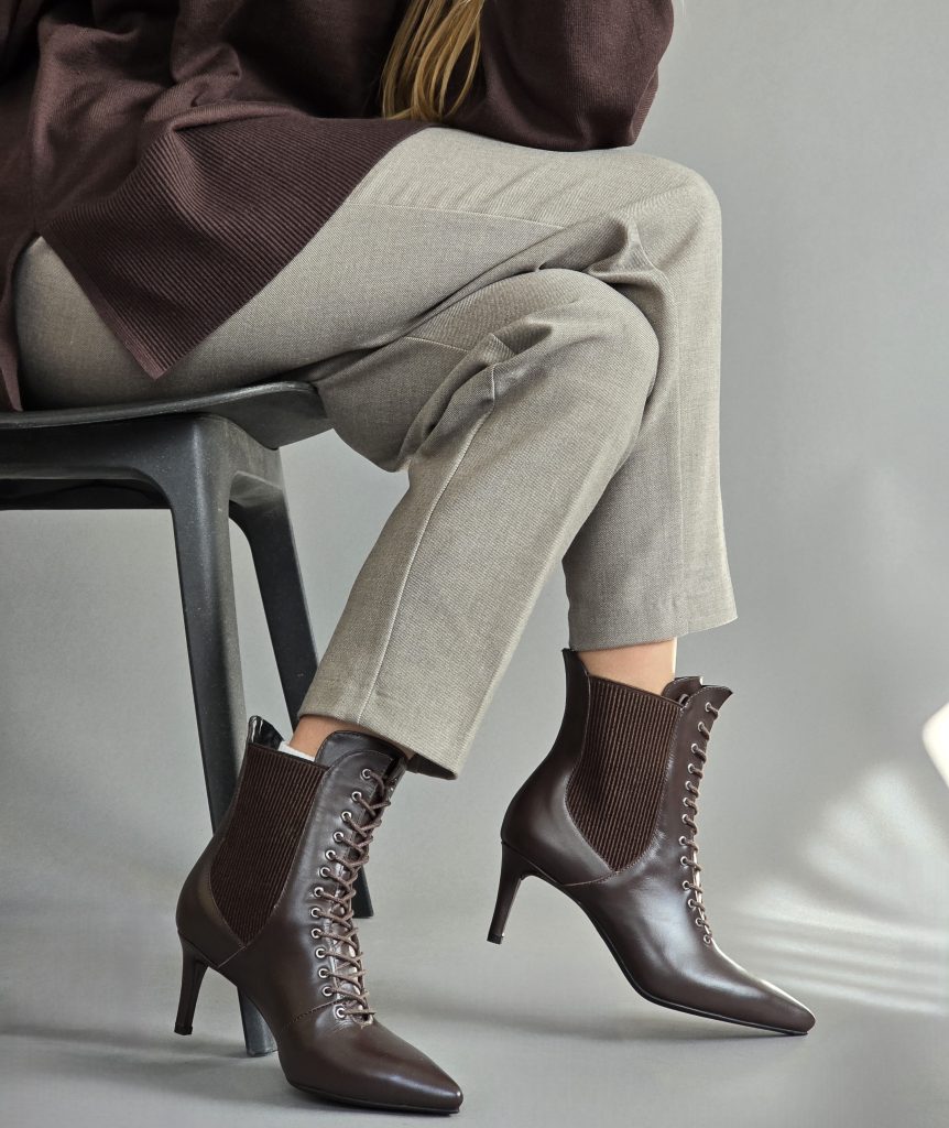 Nikita Dark Brown
