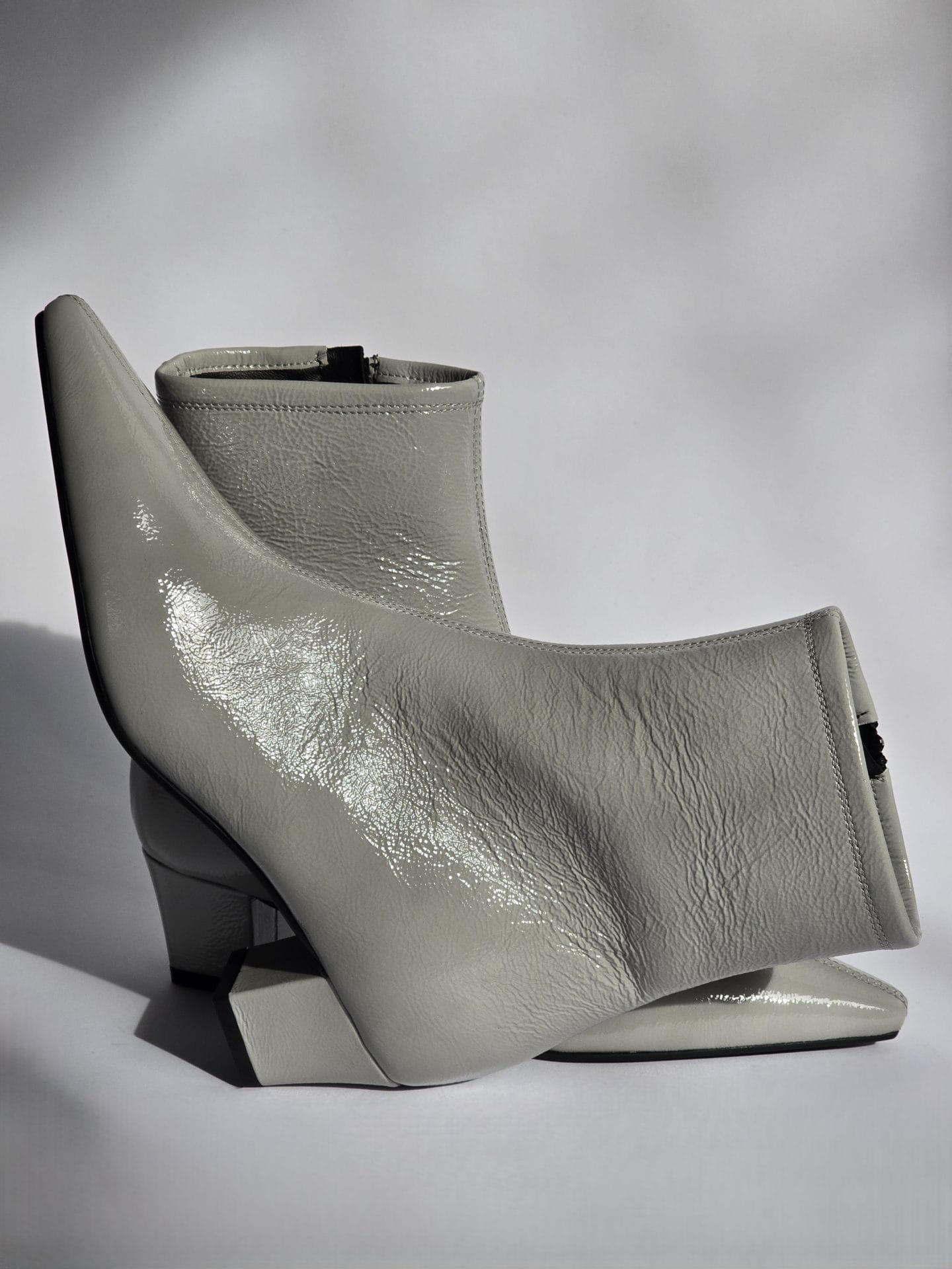 Studio - Alessia Patent Gray