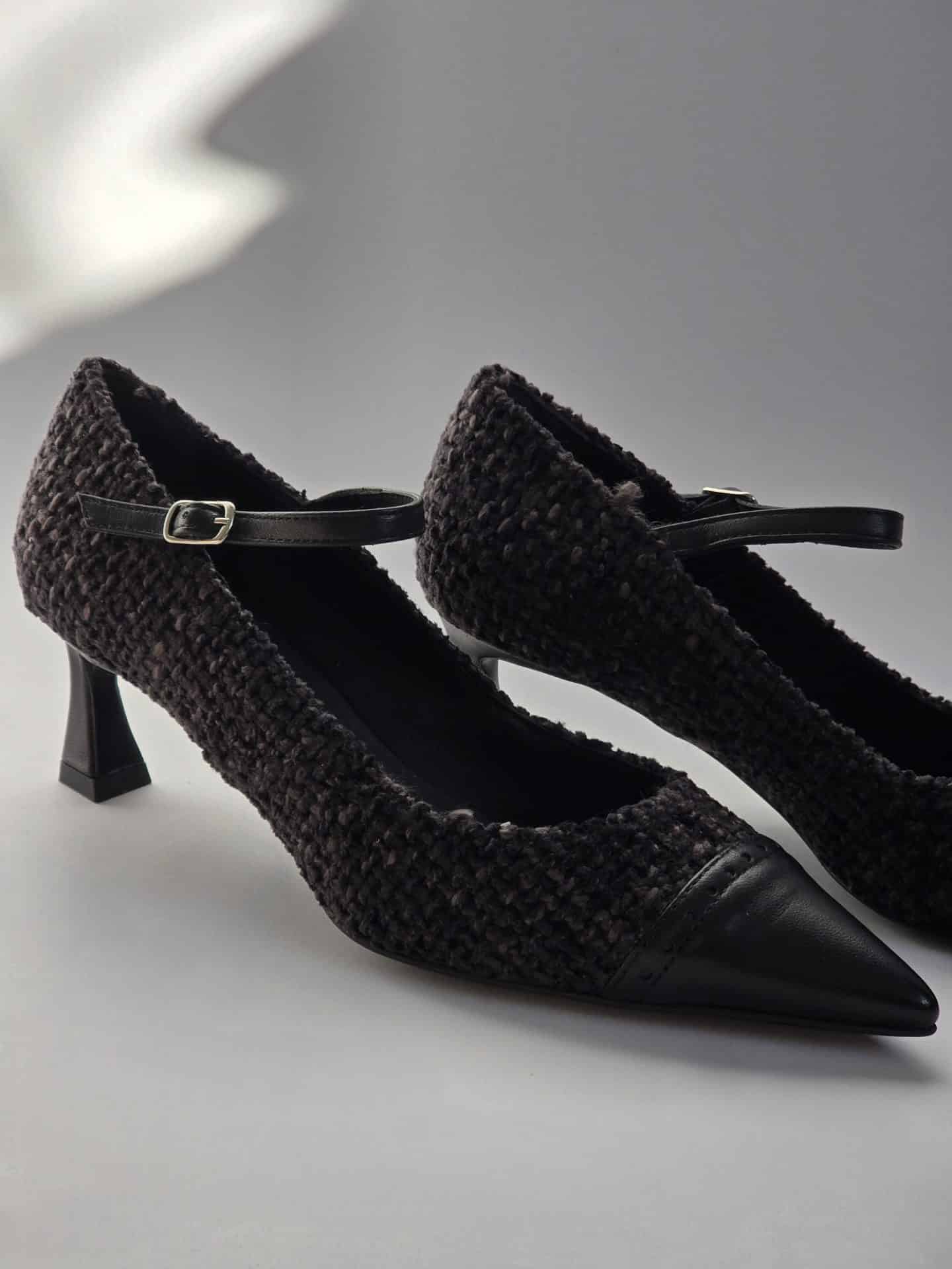 Rinascita - Gia Tweed