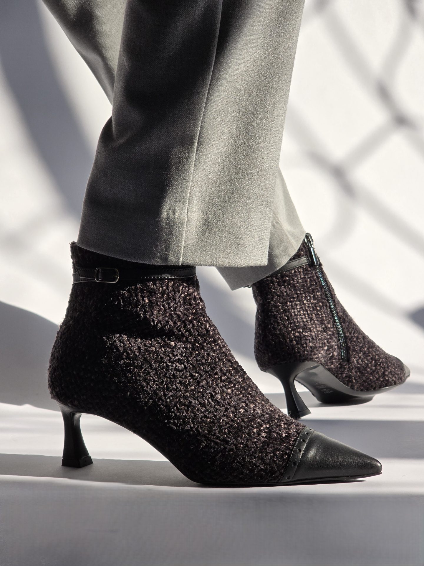 Rinascita - Donna Tweed