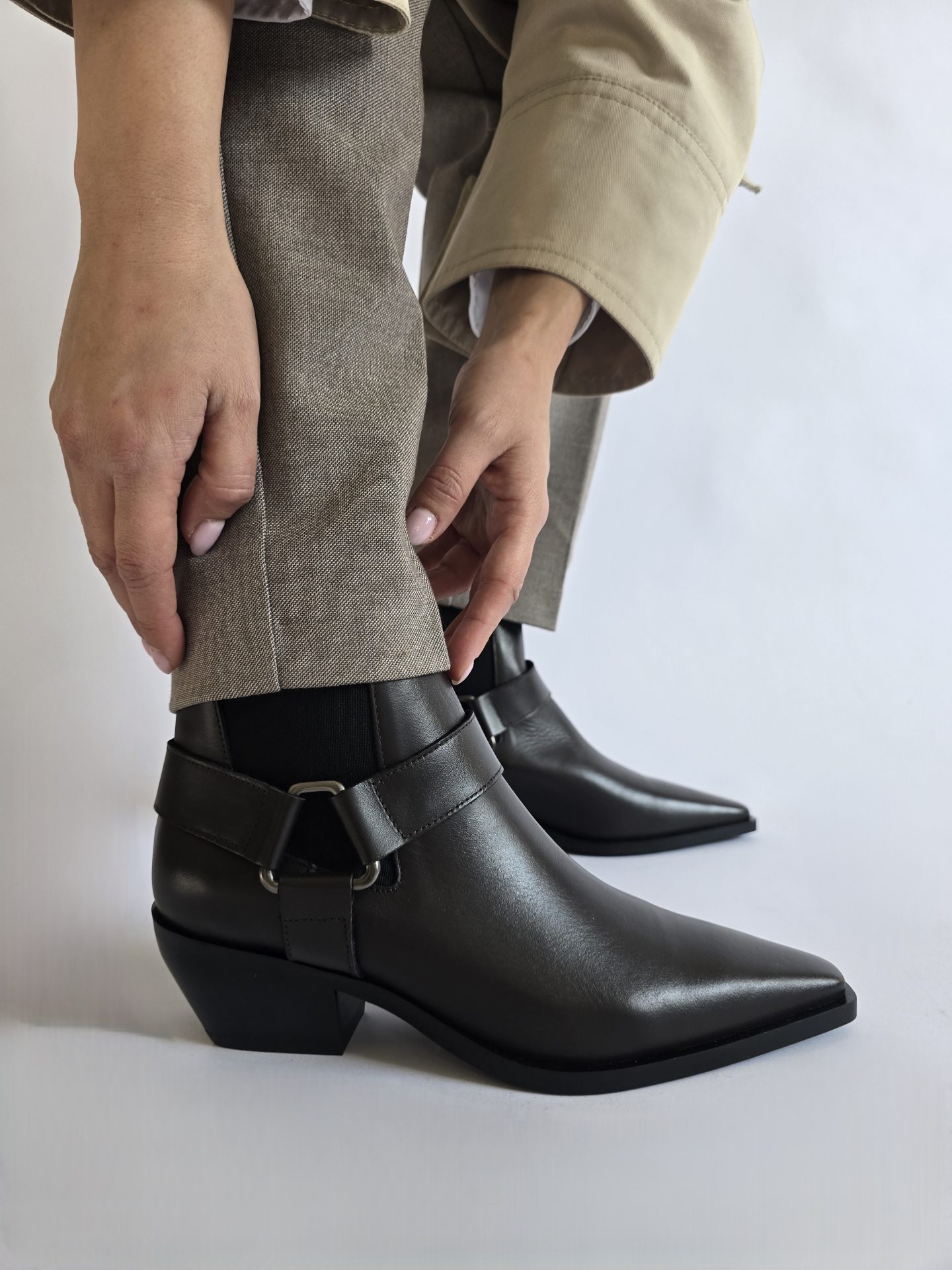 Studio - Firenza Dark Brown