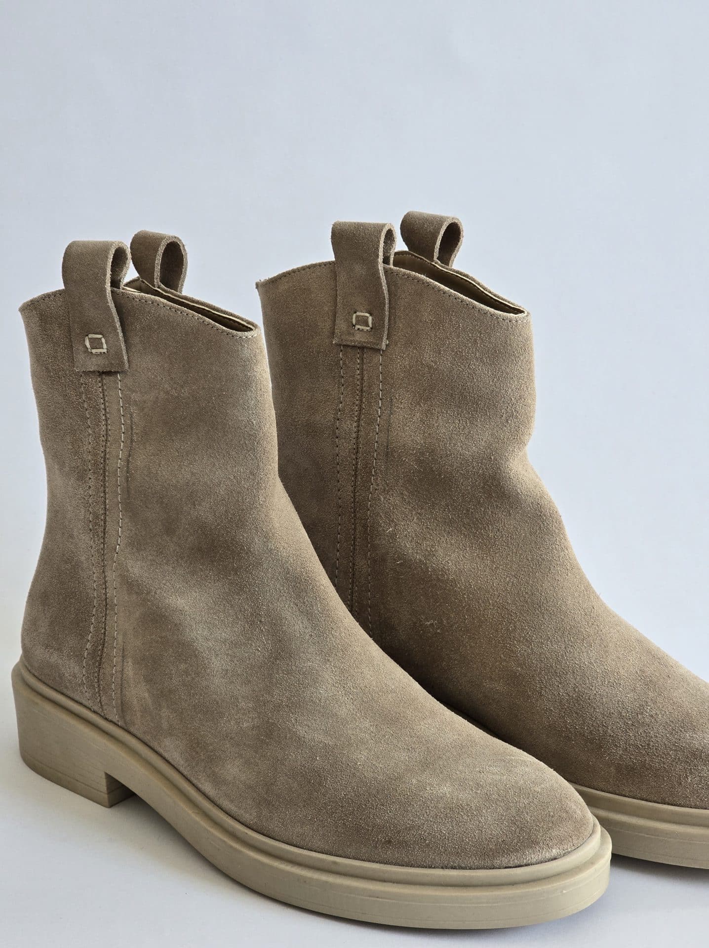 Sample B