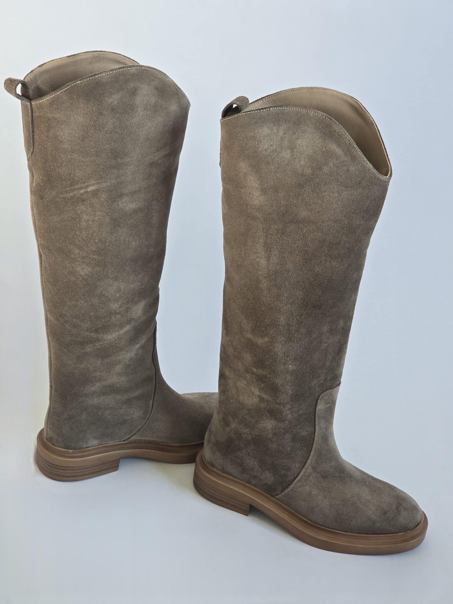 Iris Grey